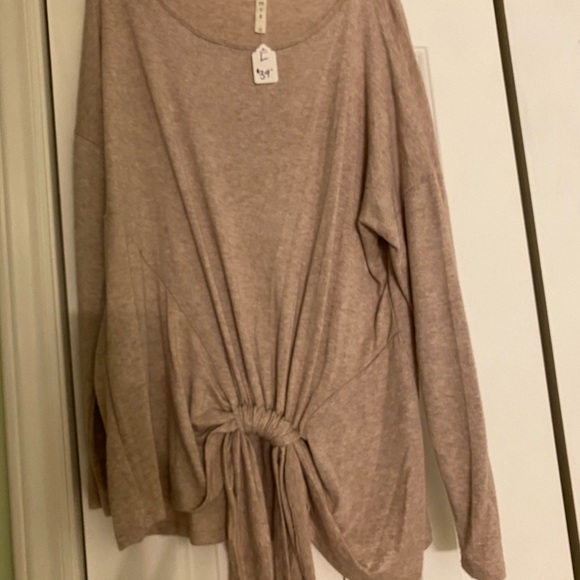 trendy long sleeve top - Picture 2 of 3